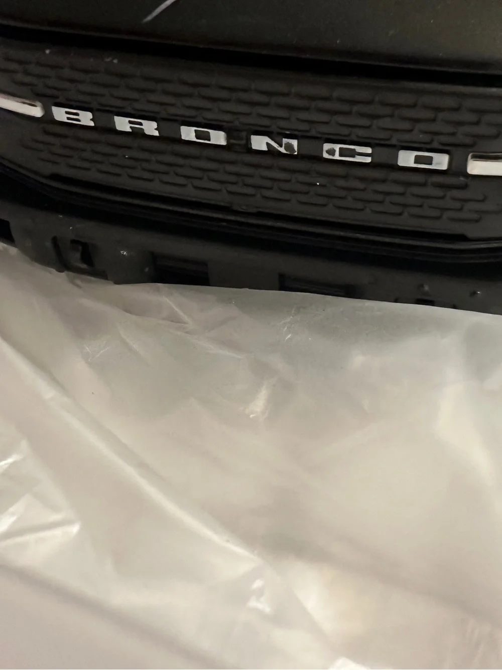 1/18 Maisto Ford Bronco truck